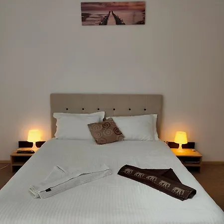 Dc Prelungirea Ghencea 38-40 Self Check-in Apartment *